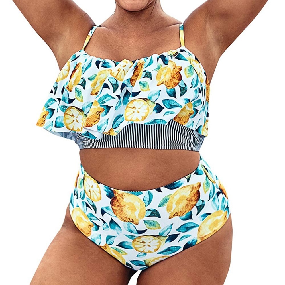 CUPSHE Women's Plus Size Bikini Set Leaf Lemon Printed Ruffles Swimsuit